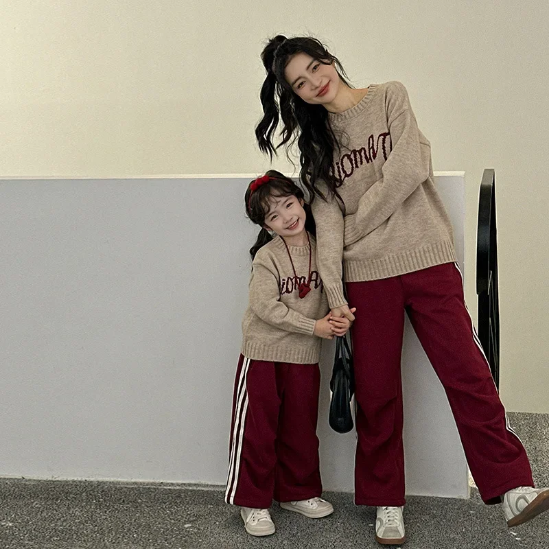 

Family Warm Knitted Sweater Winter Parent-child Clothes Korean Fashion Father Mother and Daughter Son Matching Thick Knit Jumper