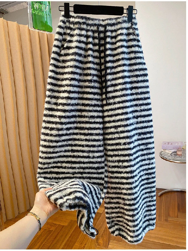 

plus Size Women's Thickened Warm Casual Pants Autumn Winter Slimming Wide Leg Two-Way Long Trousers Striped High Waist Polyes...