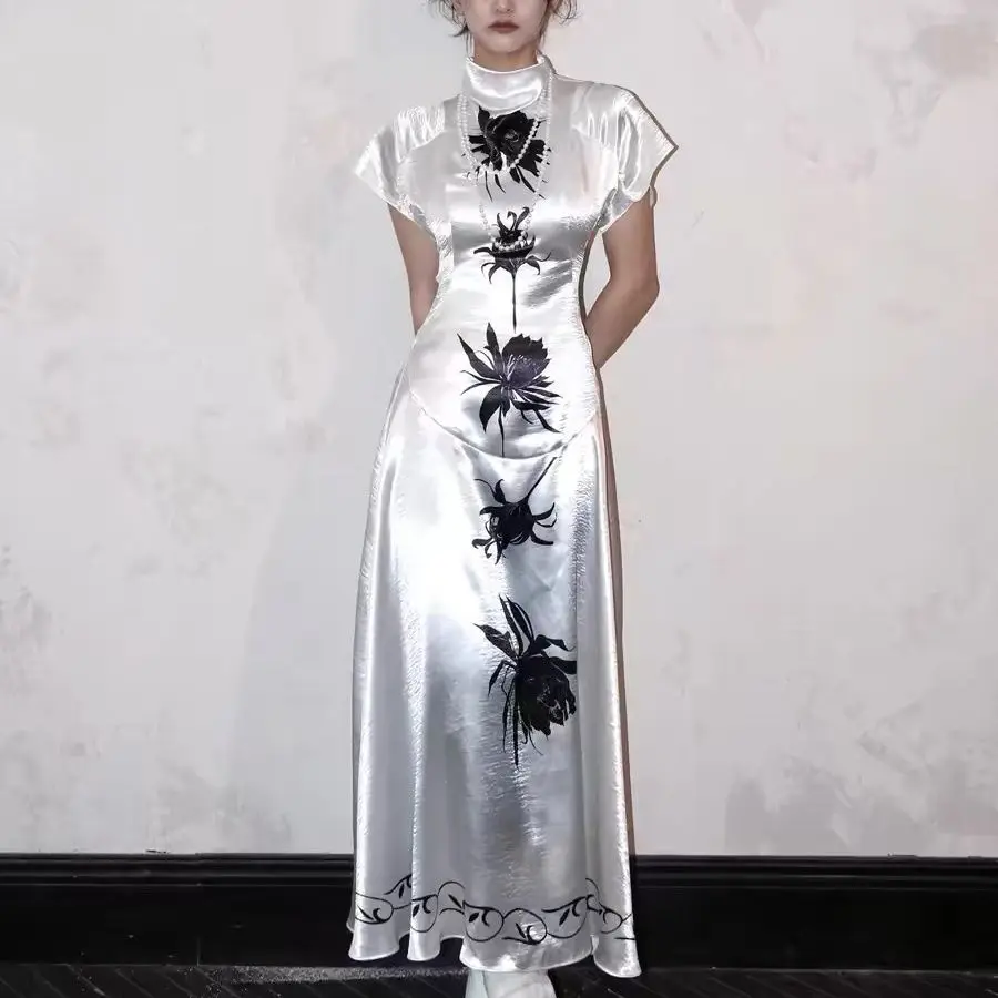 2025 nieuw ontwerp gevoel ephemeraal afdrukken satijn nieuwe Chinese stijl swingende kraag verbeterde cheongsam