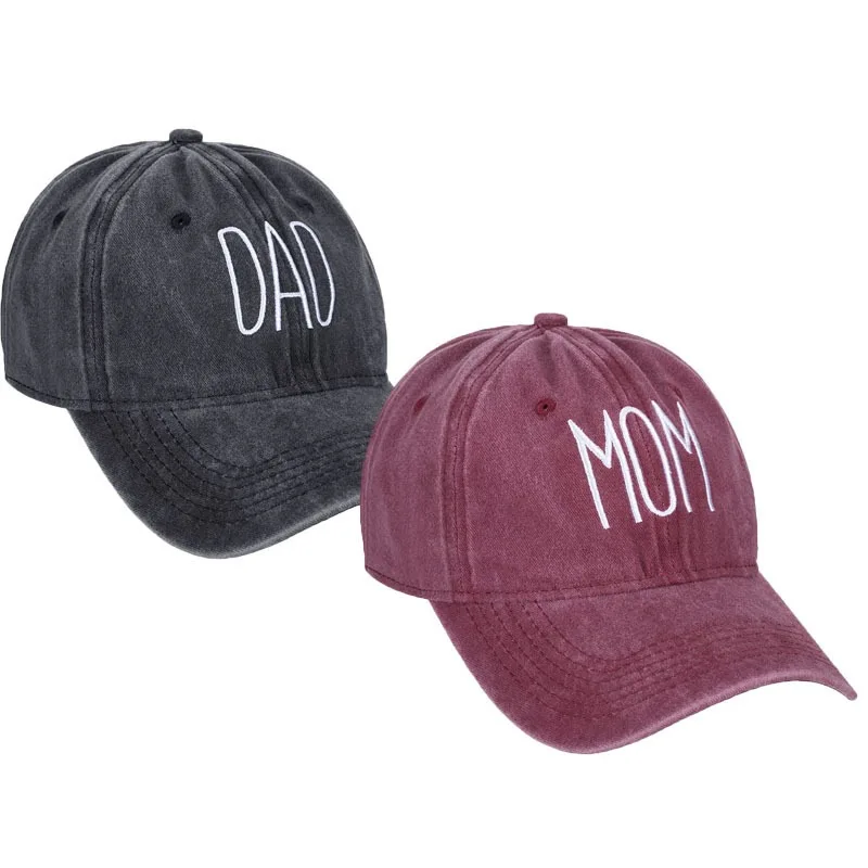 Show Your Love with a Special Father's/Mother's Day Gift: Mom/Dad Letter Print Baseball Cap image 4