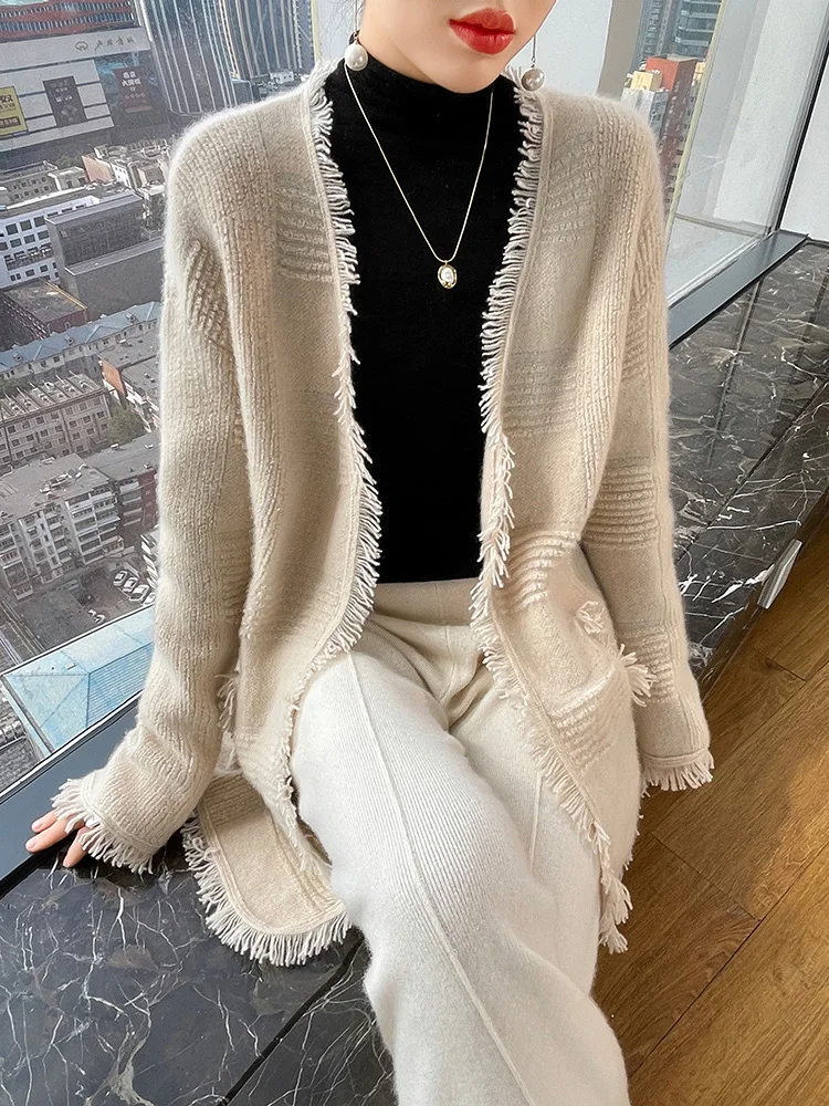 Autumn New 100% Pure Wool Cardigan Women\'s V-Neck Large Size Knitted Coat Fashion Loose Fringe Sweater All-Match Jacquard Jacket