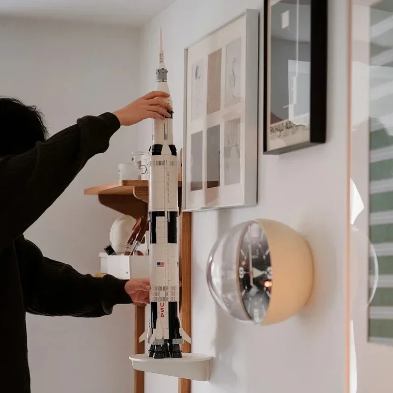 Creive MOC Apollo Saturn V Building Blocks Modello Spazio Razzo Assemblaggio Mattoni Giocattoli Compleanno Regali Di Natale Per Il Capretto Ragazzo Adulto