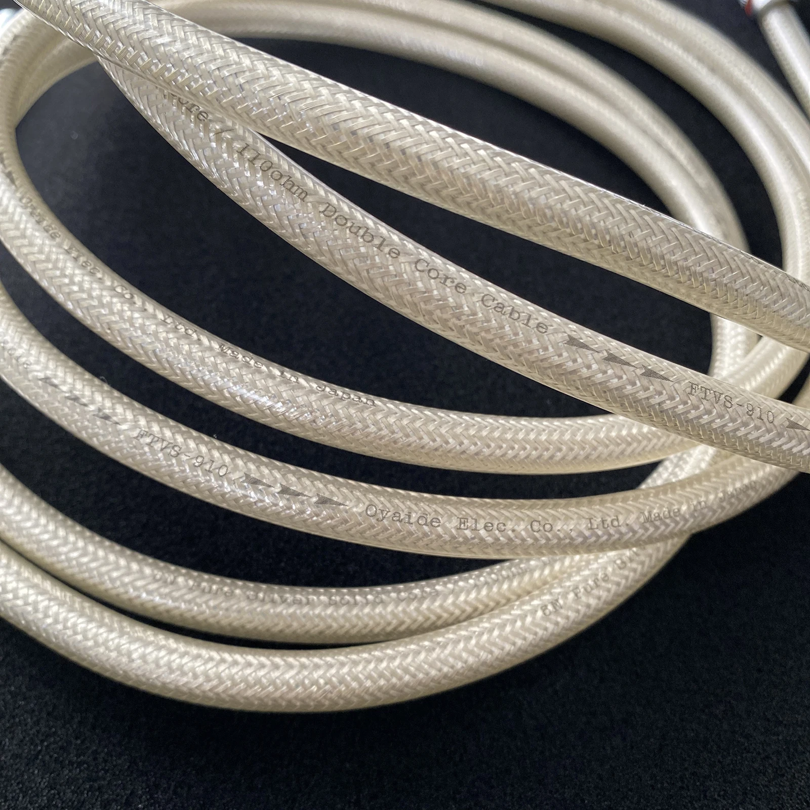 Linha de sinal principal banhada a prata de cobre vermelho com plugue macho RCA banhado a Rhodim Linha de áudio Rca