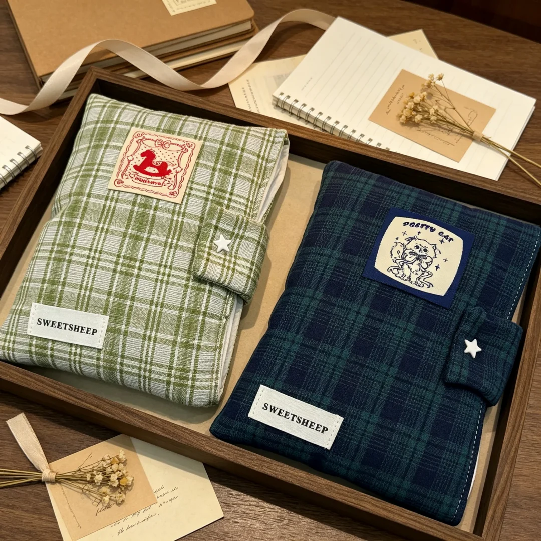 Harajuku Aesthetic Handmade Plaid Tablet Bag, Portable Fabric Storage Pouch, Vintage Style Protective Sleeve for iPad & Notebook
