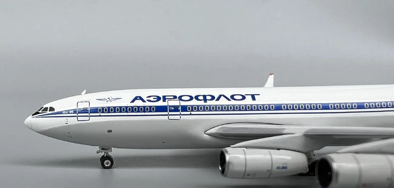 Fine 1/400 11781 Russian Aeroflot IL-96 passenger aircraft model RA-96007  Finished alloy collection model