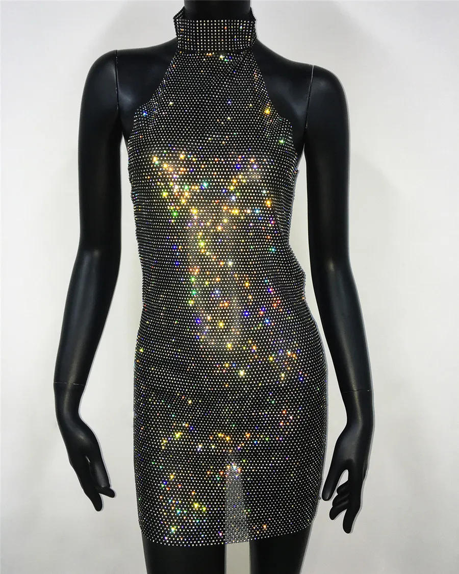 

Женское короткое мини-платье с блестками и стразами, модное, сексуальное, без спинки, без рукавов, с вырезами, полупрозрачное, на бретельках, 2026 Новинка