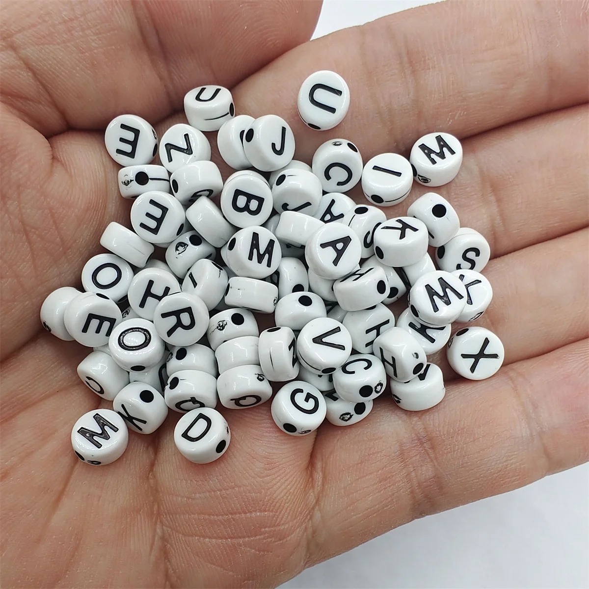 100Pcs/lot 6mm/7mm Acrylic Mixed Color Letter Flat/Square Bead DIY For Jewelry Making Accessories