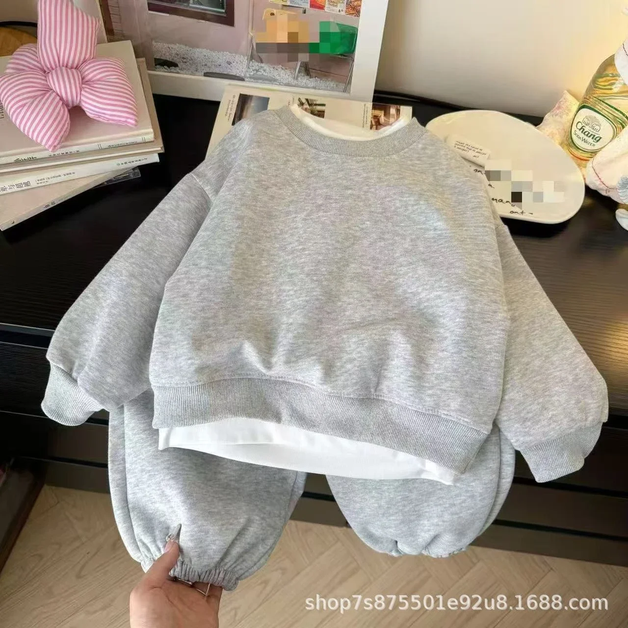 Herbstliche Kinder-Sweatshirt-Sets, Kinderbekleidung mit langen Ärmeln, Freizeitanzug für Jungen und Mädchen, Pullover + Hose, 2-teiliges Herbst-Trainingsanzug-Set für Teenager. – Detail 10