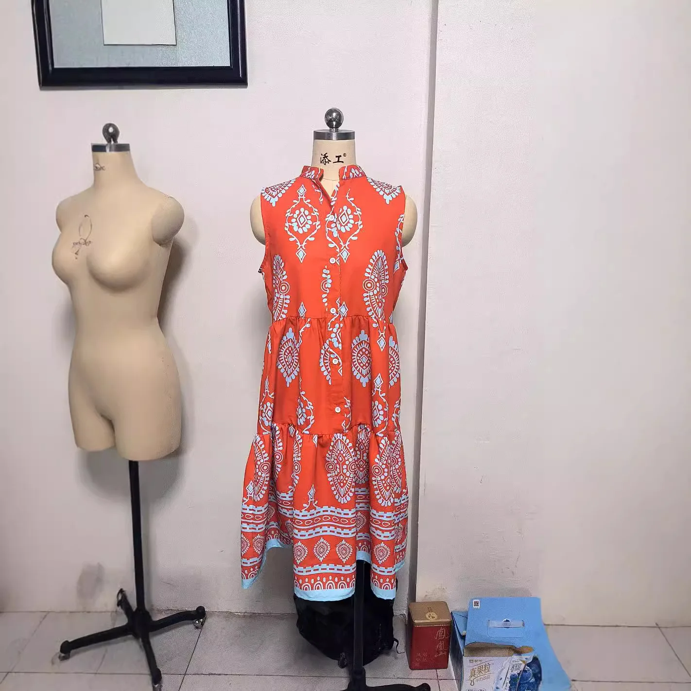 Vestido suelto, cómodo e informal para mujer, cuello camisero, sin mangas, estampado de moda, vestido de verano medio a largo