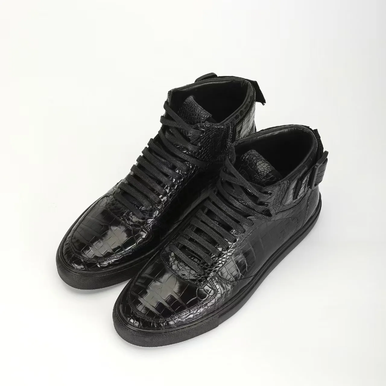 BATMO 2023 nowość moda skóra krokodyla buty codzienne mężczyzn, prawdziwa skóra dla mężczyzn trampki PDD299A
