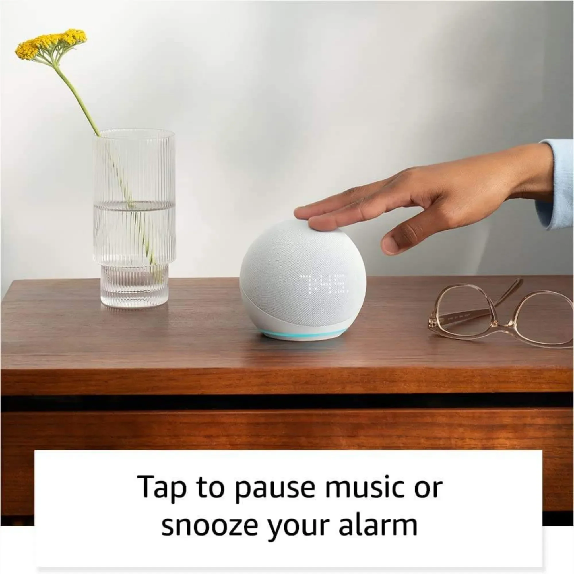 

Hot Selling Voice Controlled Spherical Smart Speaker On Retail Platforms, Supporting BT, WiFi And Other Connection Methods