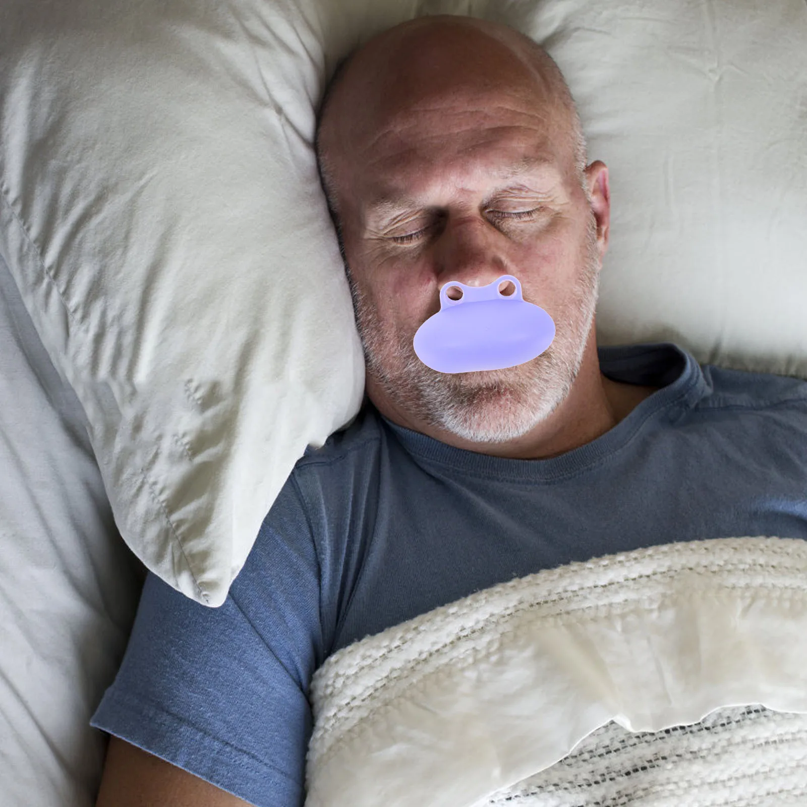 

Portable Snoring Stopper Device Small Nose Plug for Comfortable Nasal Aid for Adults