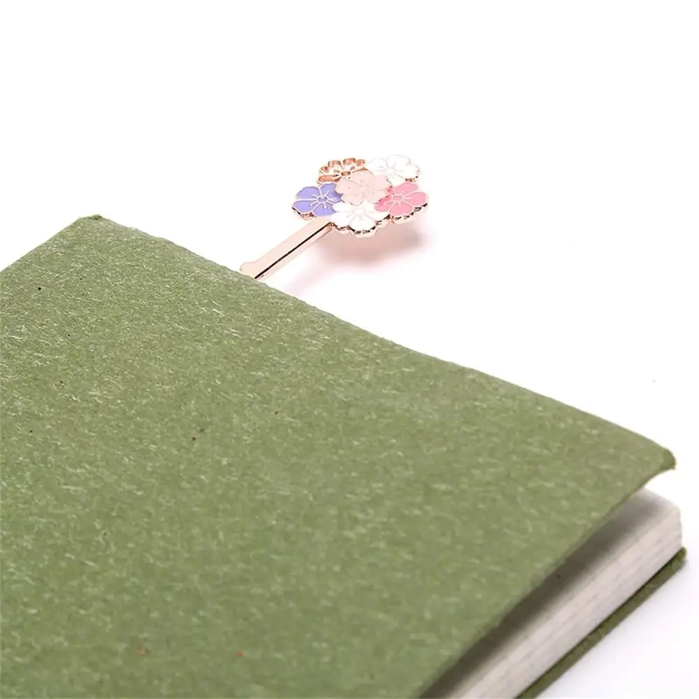 Creative Special Lotus Flower Students School Supplies Book Support Reading Assistant Page Label Bookmarks