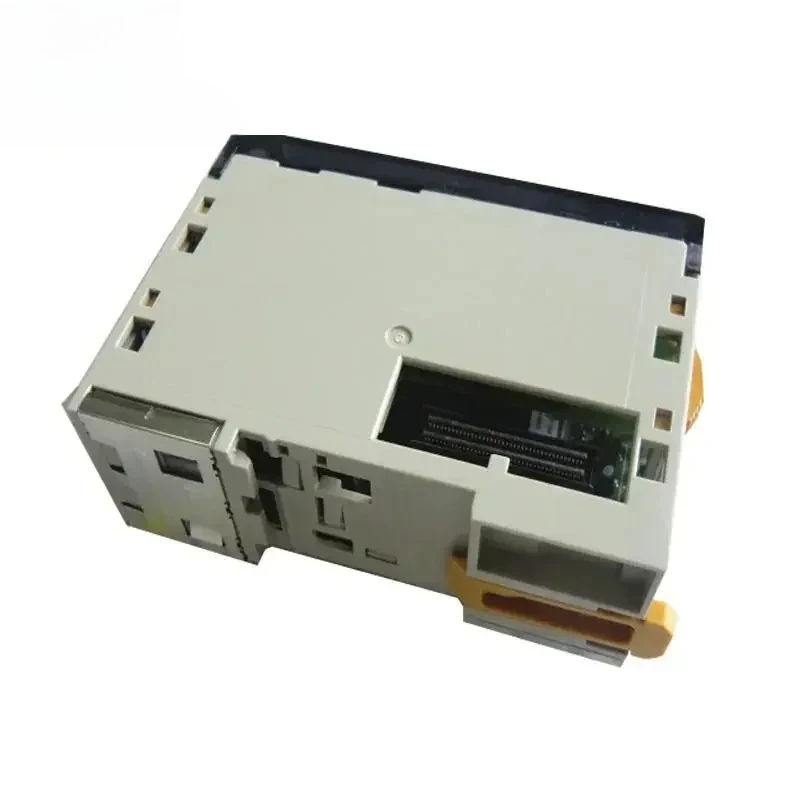 2025 Brand New PLC module Programmable controller CP1W-MAD44