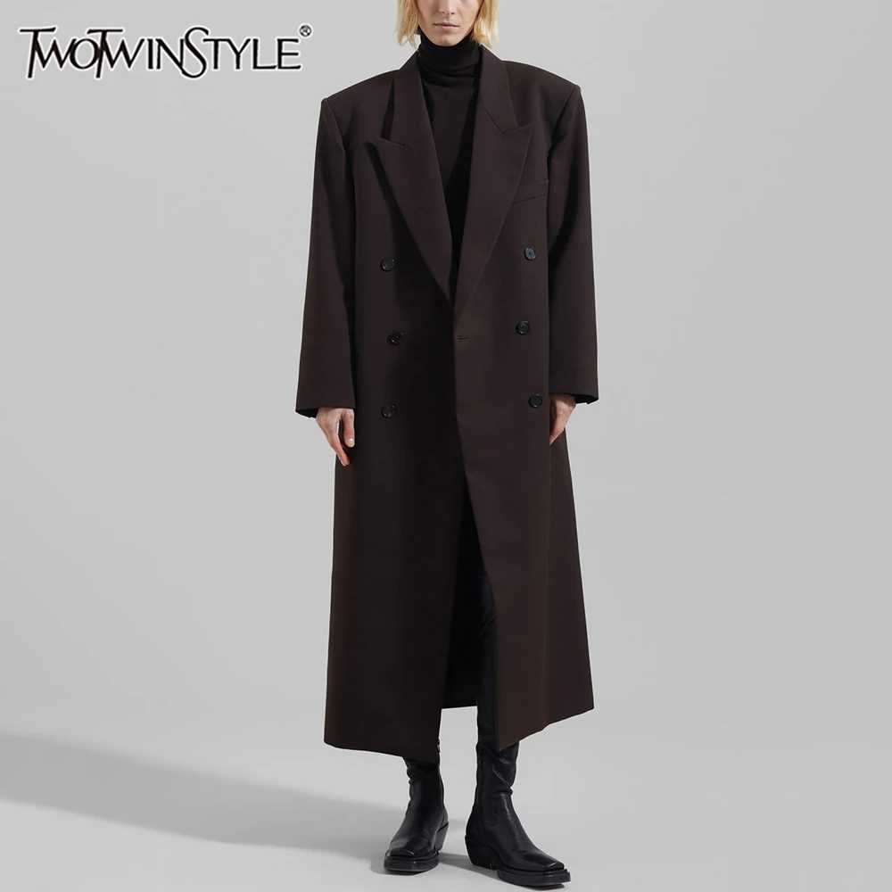 

TWOTWINSTYLE однотонные лоскутные карманы свободный элегантный плащ для женщин с лацканами и длинными рукавами в стиле пэчворк на пуговицах шикарные длинные пальто женские