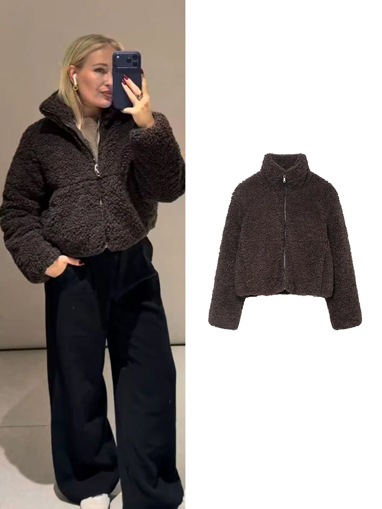 

TFMLN Winter Women Thicken Warm Coat Long Sleeve Turtleneck Short Jackets New Fashion Street Wear Ladies Lamb Wool Short Coat