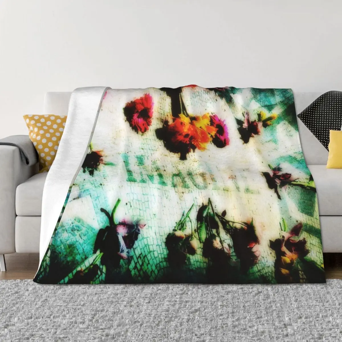 

strawberry fields Throw Blanket Winter beds Blankets For Baby Bed Flannel Blankets