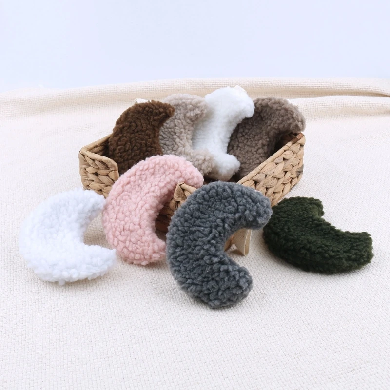 Soft Fluffy Moon Shape Baby Pacifier Clips Chain Pendant Cute Flat Star Dummy Nipples Holder Clips Decor Baby Crib Toys