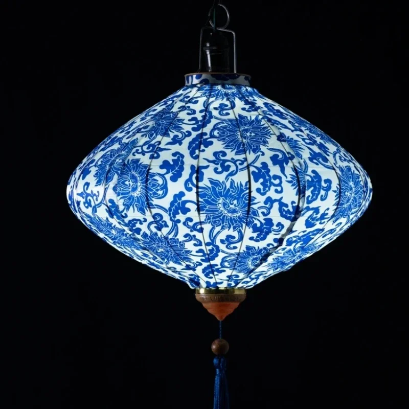 Blue And White Porcelain Chinese Lamp Creative Silk Satin Lantern for Weddings Shopping Malls and Festival Decorations