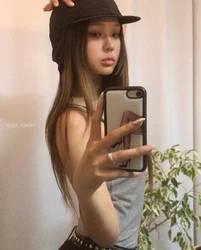 Korean ins wind cool sexy minority black stockings blogger the same black edge is suitable for 15pro/14promax/13/12/11 mobile ph