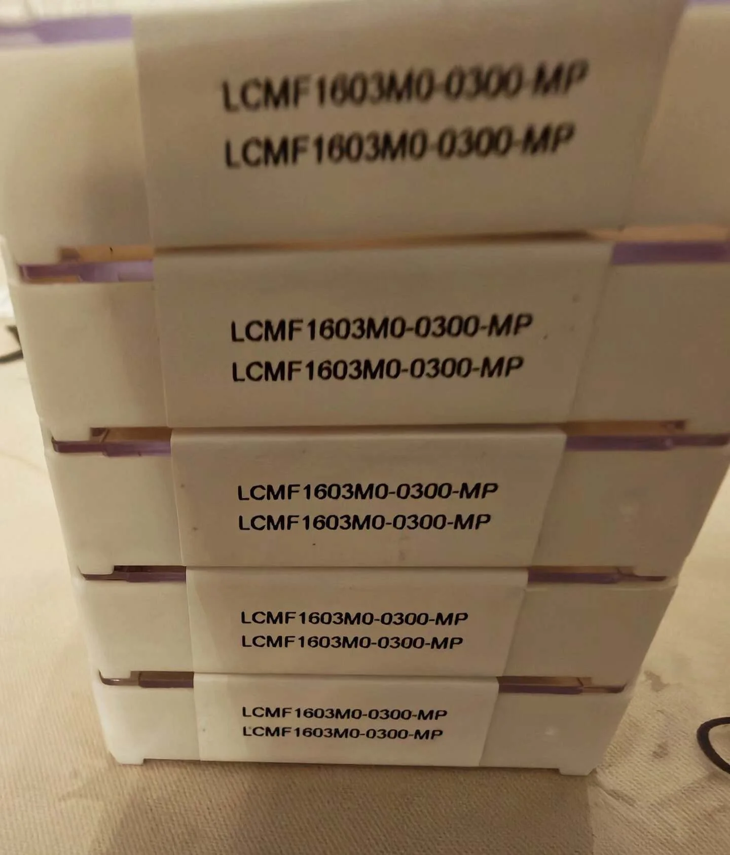 

Hard alloy cutting blades LCMF1603M0-0300-MP,CP200