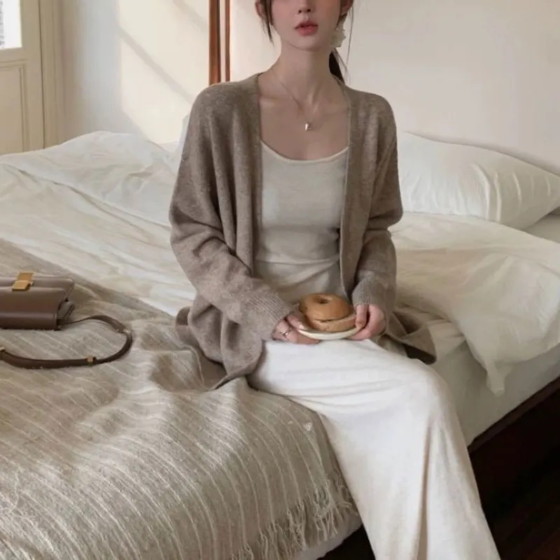 

Korean Loose Vintage Cardigan Female Clothing Casual V-Neck Autumn Winter Solid Color Knitted Basic Gentle Long Sleeve Sweaters