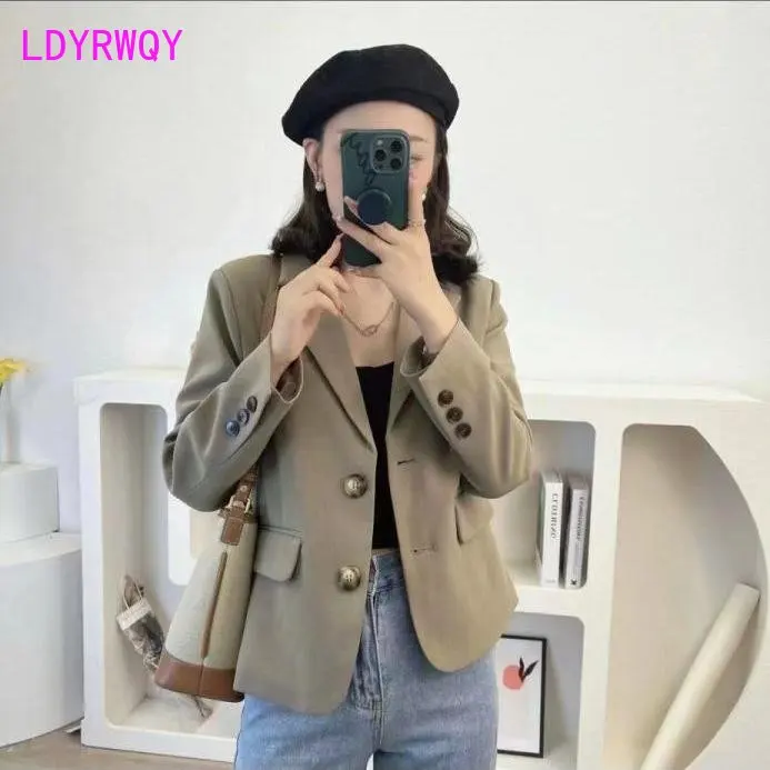 Black suit jacket, short woman, autumn clothes, 2023 new women's tops, small suits.