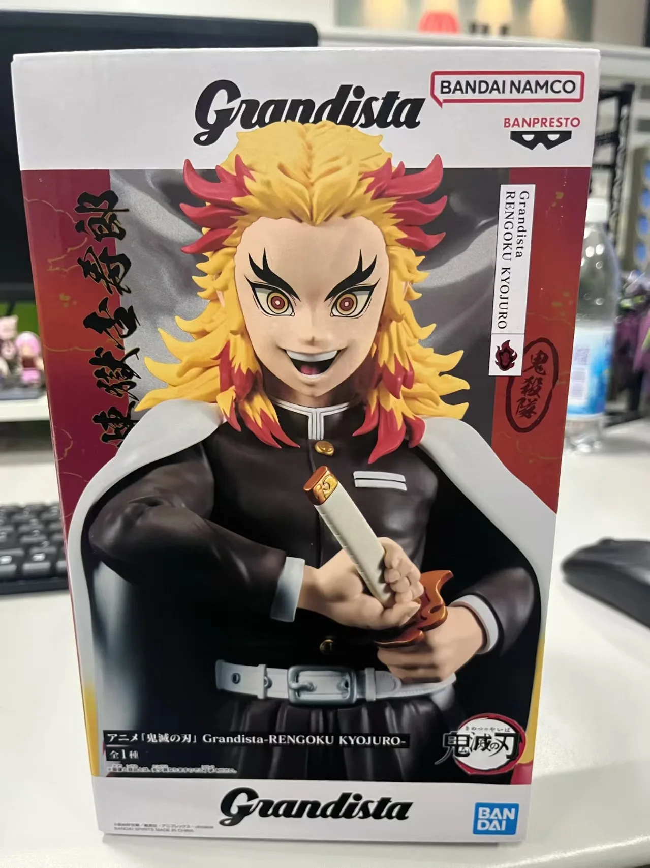 

В наличии Bandai Banpresto Demon Slayer Grandista Rengoku Kyojuro Pillar Of Flame Модель персонажа Коллекция игрушек в подарок