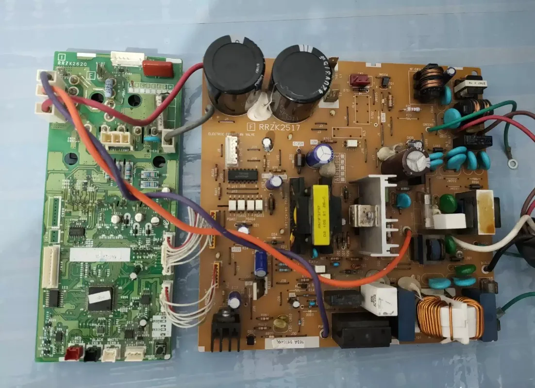 Suitable for air conditioning computer board RRZK2358 RRZK2517 RRZK2620 RRZK2776 components.