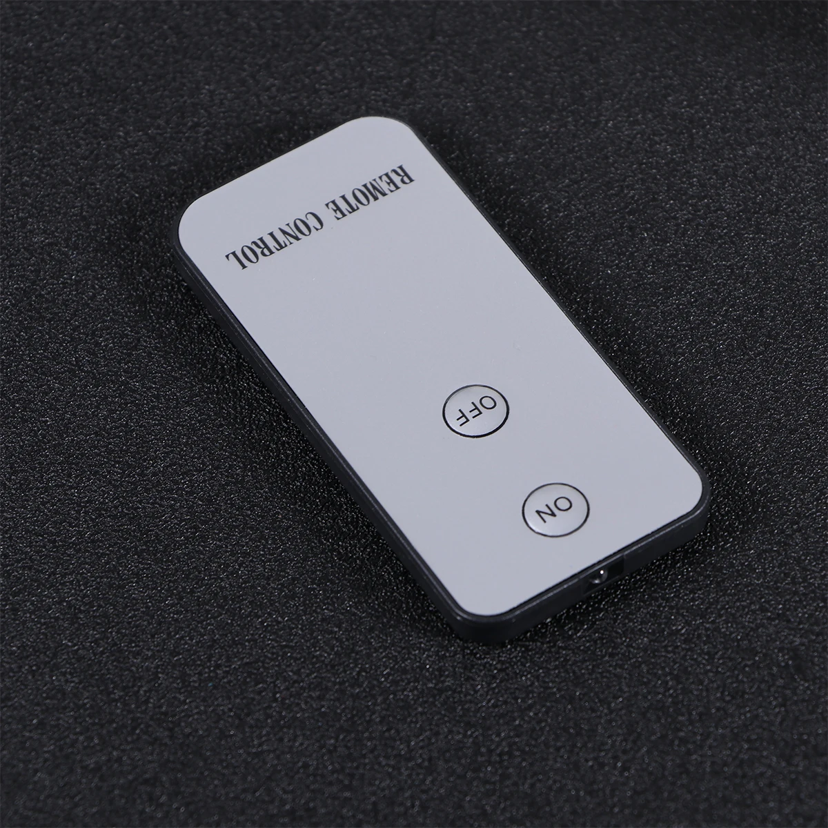 

3pcs LED Lights Remote Control Flameless Flackering Decorative Electric Lamps for Festivals Halloween Parties Home Bar