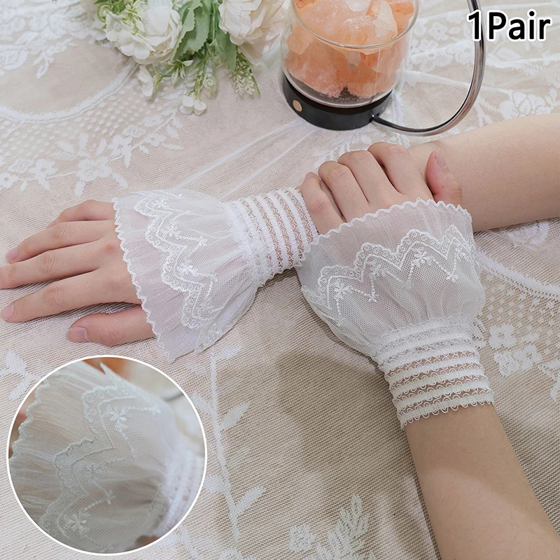 

1Pair Nail Art Fake Pleated Cuff Women Wrist Sleeves Manicure Photography Props Nail Tips Display Sleeve Fashion Accessories