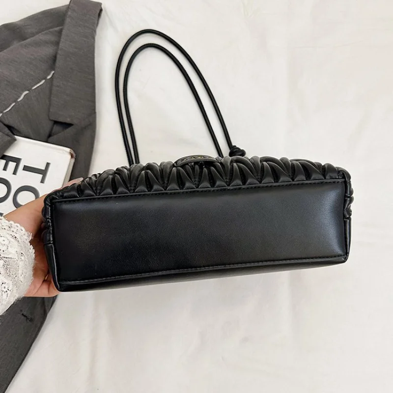 

Elegant Leather Women's Crossbody Bag High-End Luxury Brand Fashionable Classic Paris Designer Vintage Daily Bag
