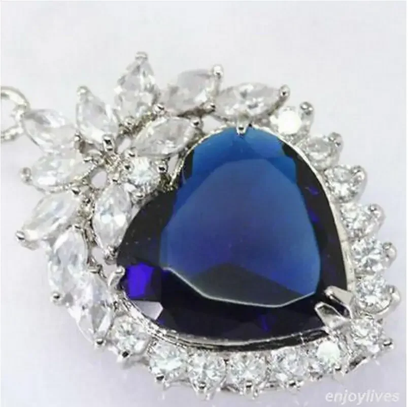 

Fashion jewelry Blue Cubic Zirconia Sapphire Heart White Gold Plated Crystal Pendant & Necklace