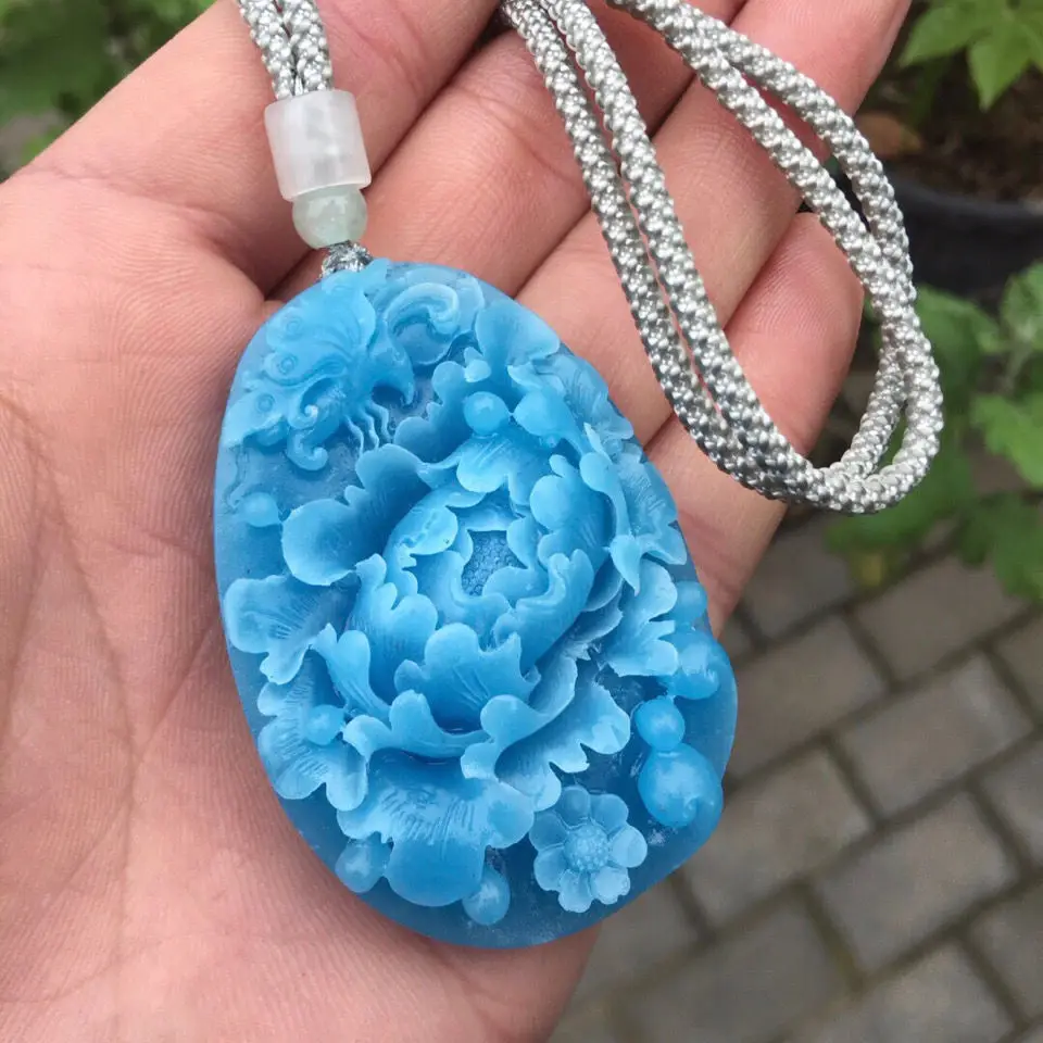 Natural Original Stone Tianhe Stone Butterfly Love Flower Palace Wind Glacier Blue Pendant Goddess Flower Blossom Wealth Pendant