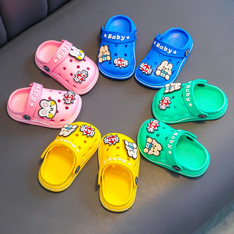 

Kids Summer Cartoon Cave Hole Sandals 2026 Garden Beach Slippers Sandals Non-Slip Soft Soled Quick Drying Shoes