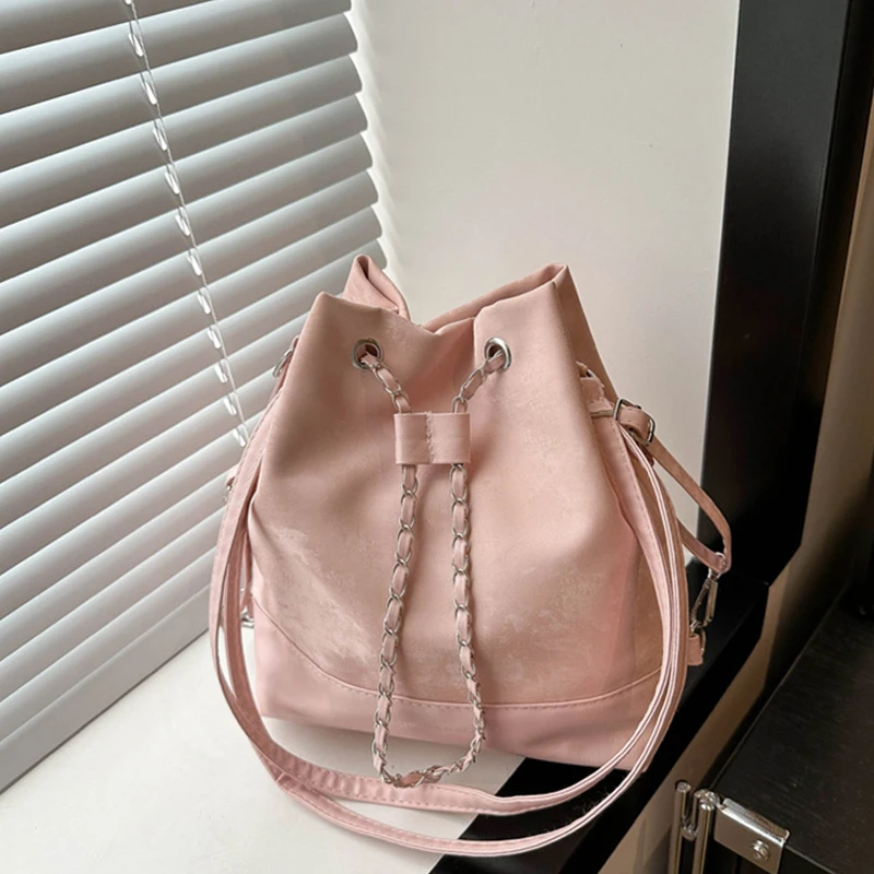 New Fashion Chain Messenger Belt Hanging Ornaments On Both Shoulder Bucket Bags