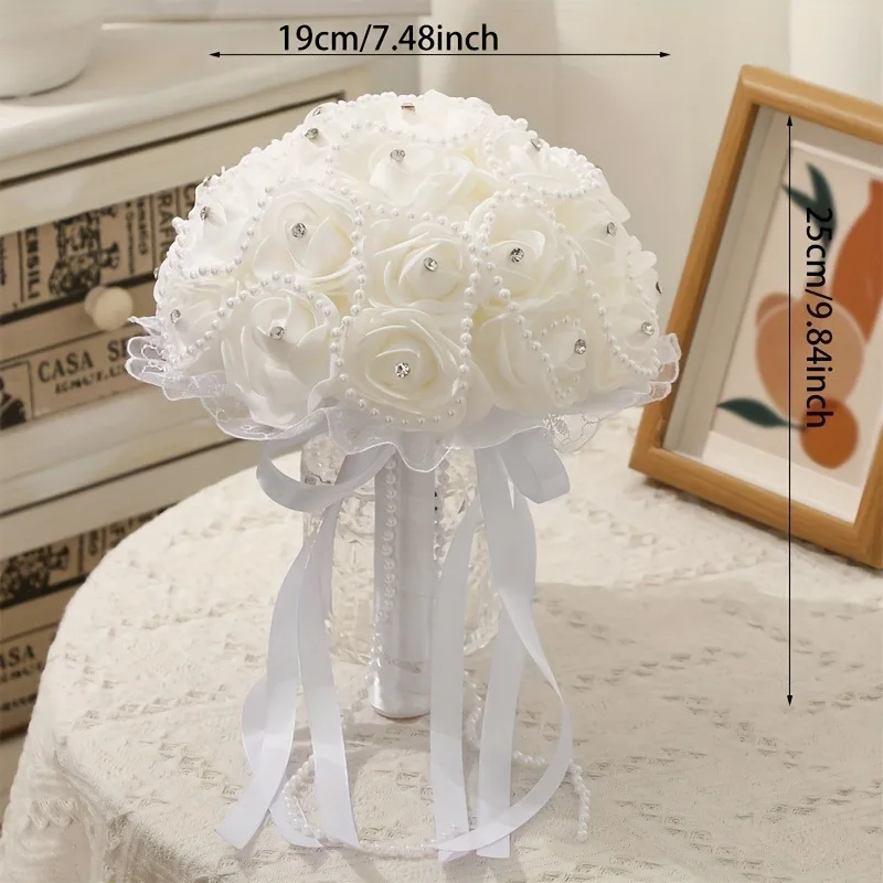 Bride's wedding bouquet, romantic floral design suitable for various wedding styles, light and elegant, a moment of happiness
