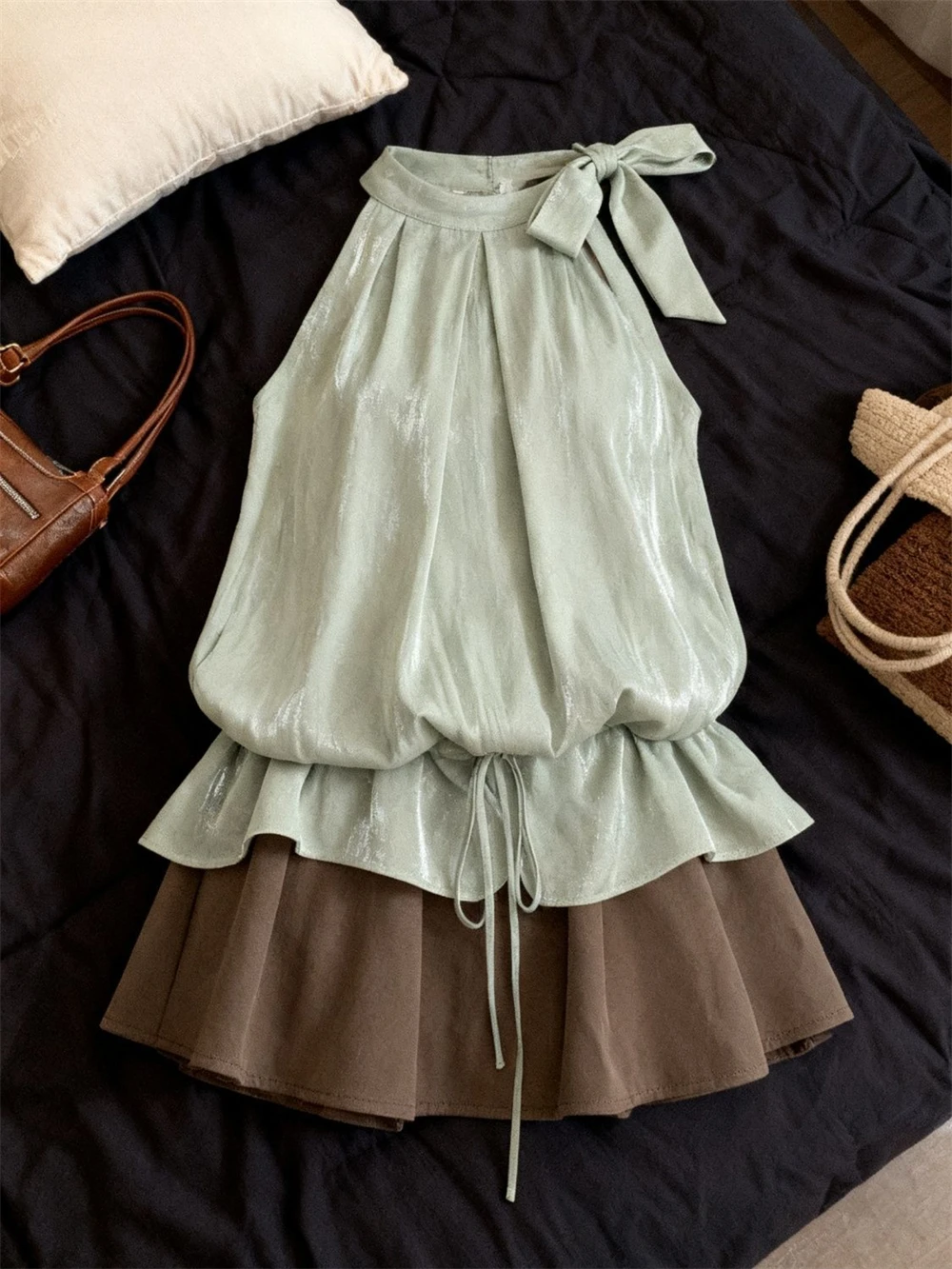 Fashionable Loose Sleeveless Neck Hanging Top And Short Half Skirt Two-Piece Set for Women Summer Slimming Effect Trendy Ense...