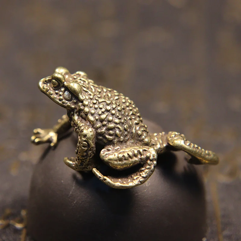 

Pure Copper Fortune Seeking Feng Shui Toad Retro Personalized Tea Pet Tabletop Ornament