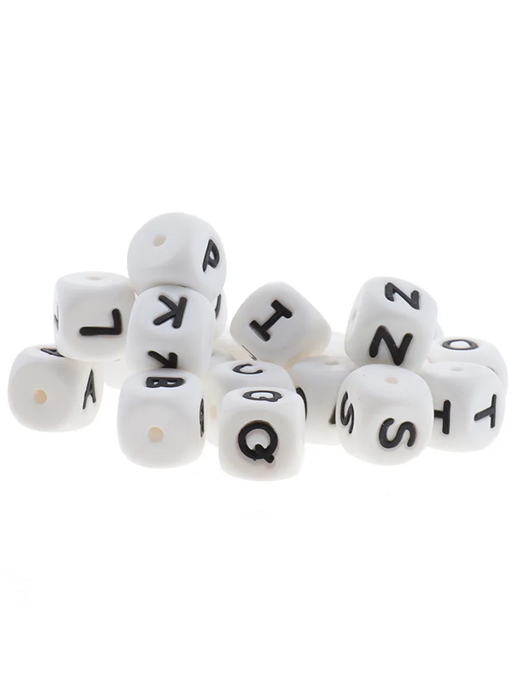 26pcs Silicone Beads Lettres Mixtes noires et blanches 12 mm Colliers Bracelets Diy Accessories Jewelry Making Beads