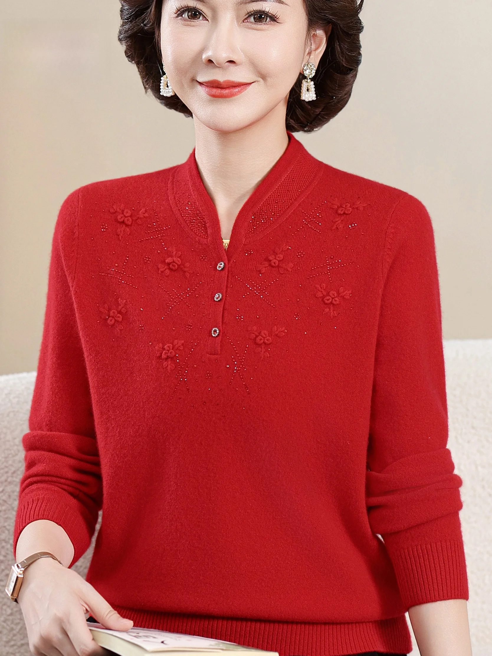 

Ele High-End Pure Wool Sweater Women's Mid-Aged And ly Chinese Zodiac Year Stand Collar Embroidered Red Sweater Autu...