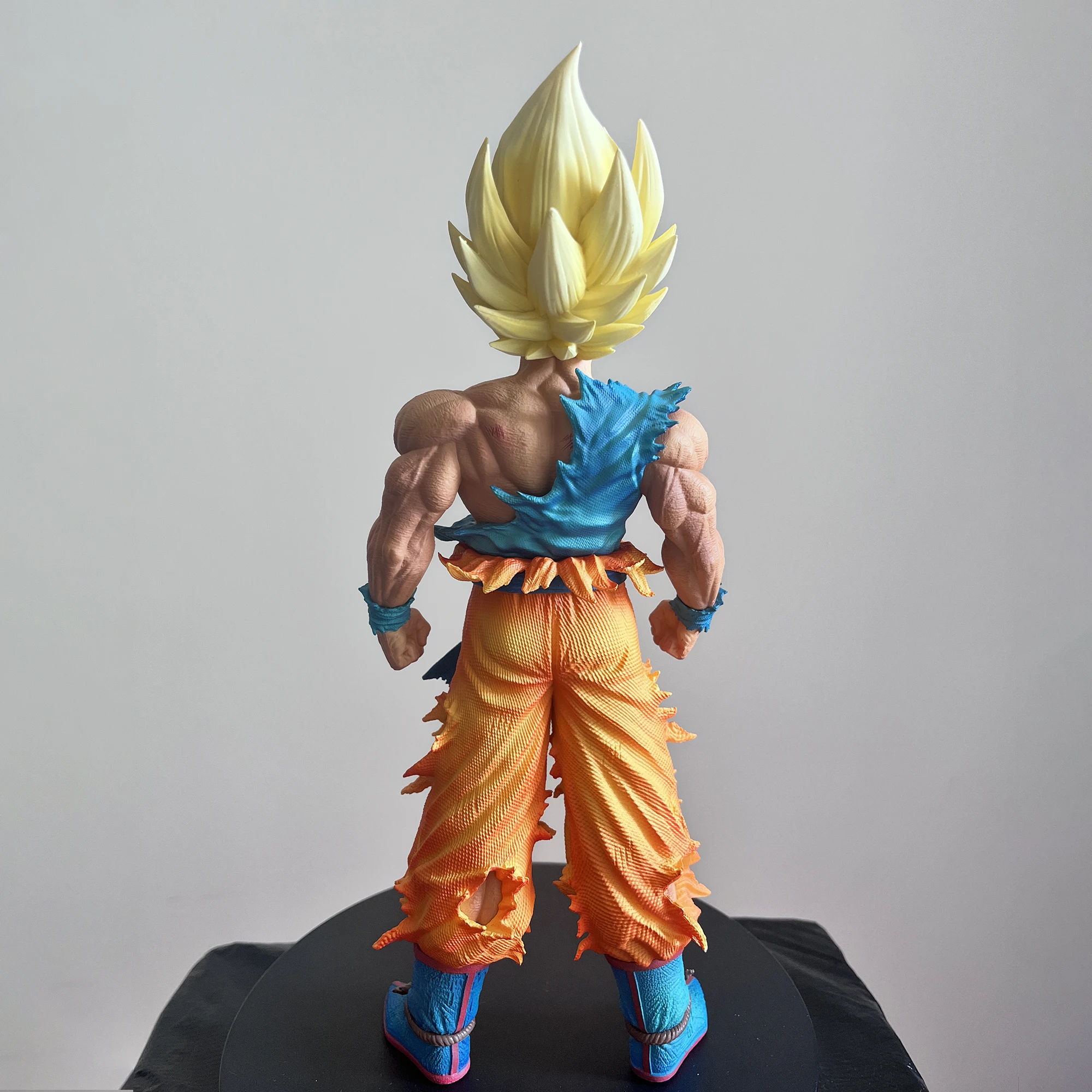 28cm Dragon Ball Anime  Son Goku Character Goku Super Saiyan 1 Action Figure PVC Model Statue Desktop Decoration Collection Toy