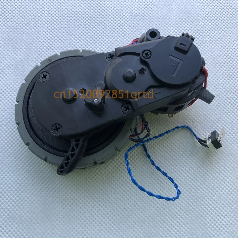 Vacuum Cleaner WHEEL Motor ASSEMBLY for ECOVACS DEEBOT OZMO T5 T8 max T8 T8 AIVI T9 N8 N5 DX5 DJ65.DV35 Robot cleaner parts