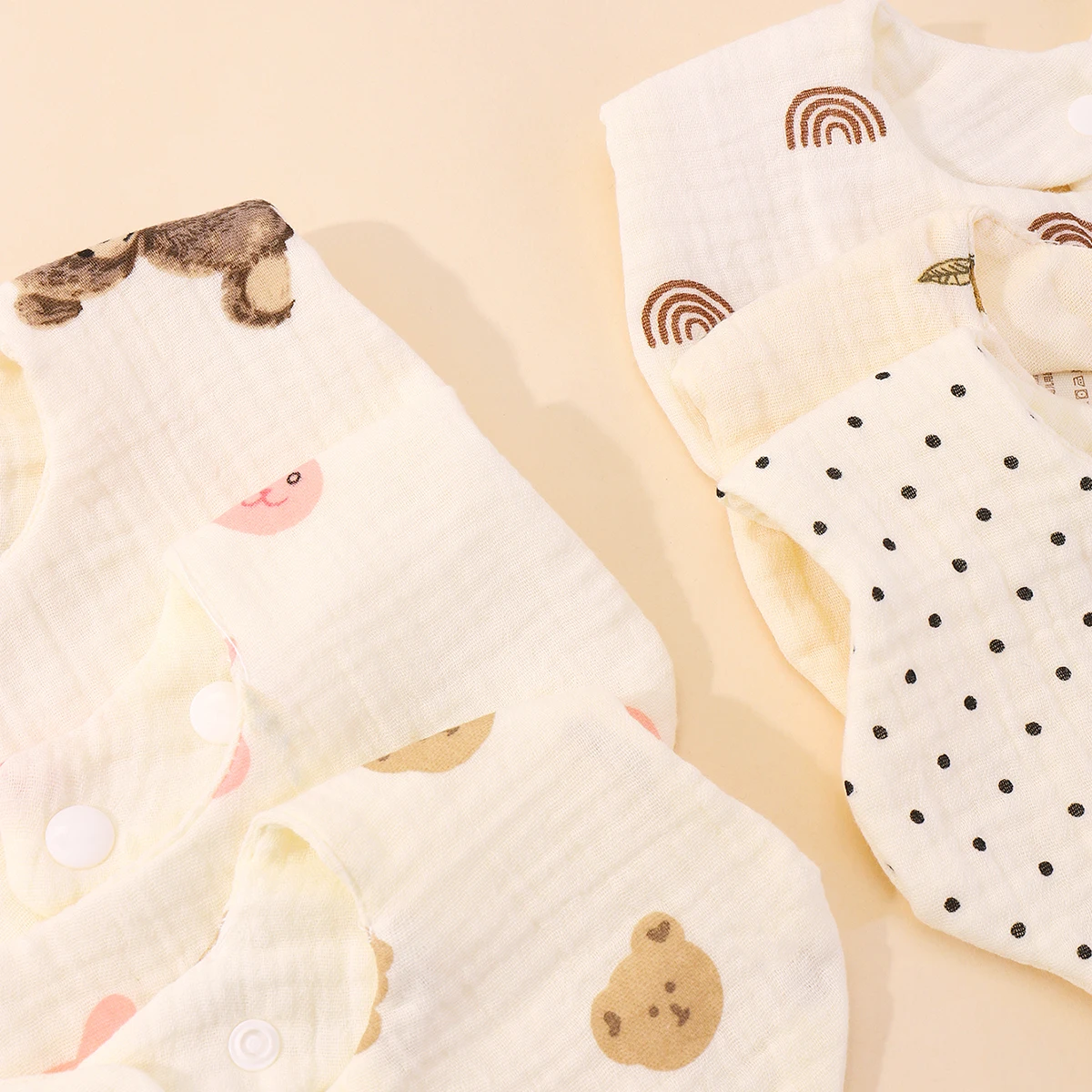 Baby Gauze Bibs Pure Cotton Class A Saliva Towel Milk Spilt Prevent Grass and Wood Dyed 360 Degrees Newborn Bib