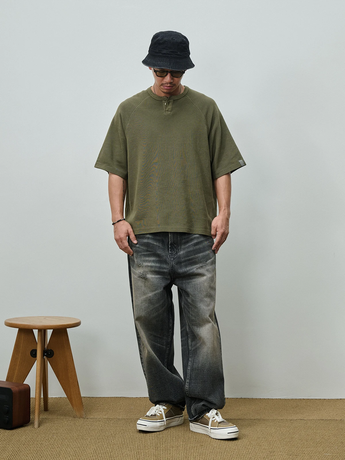 Broshood 25AW Japanese Style Casual Loose Retro Wax Dyeing Wafer Grid Henry Collar Heavyweight Short Sleeve T-Shirt for Youth