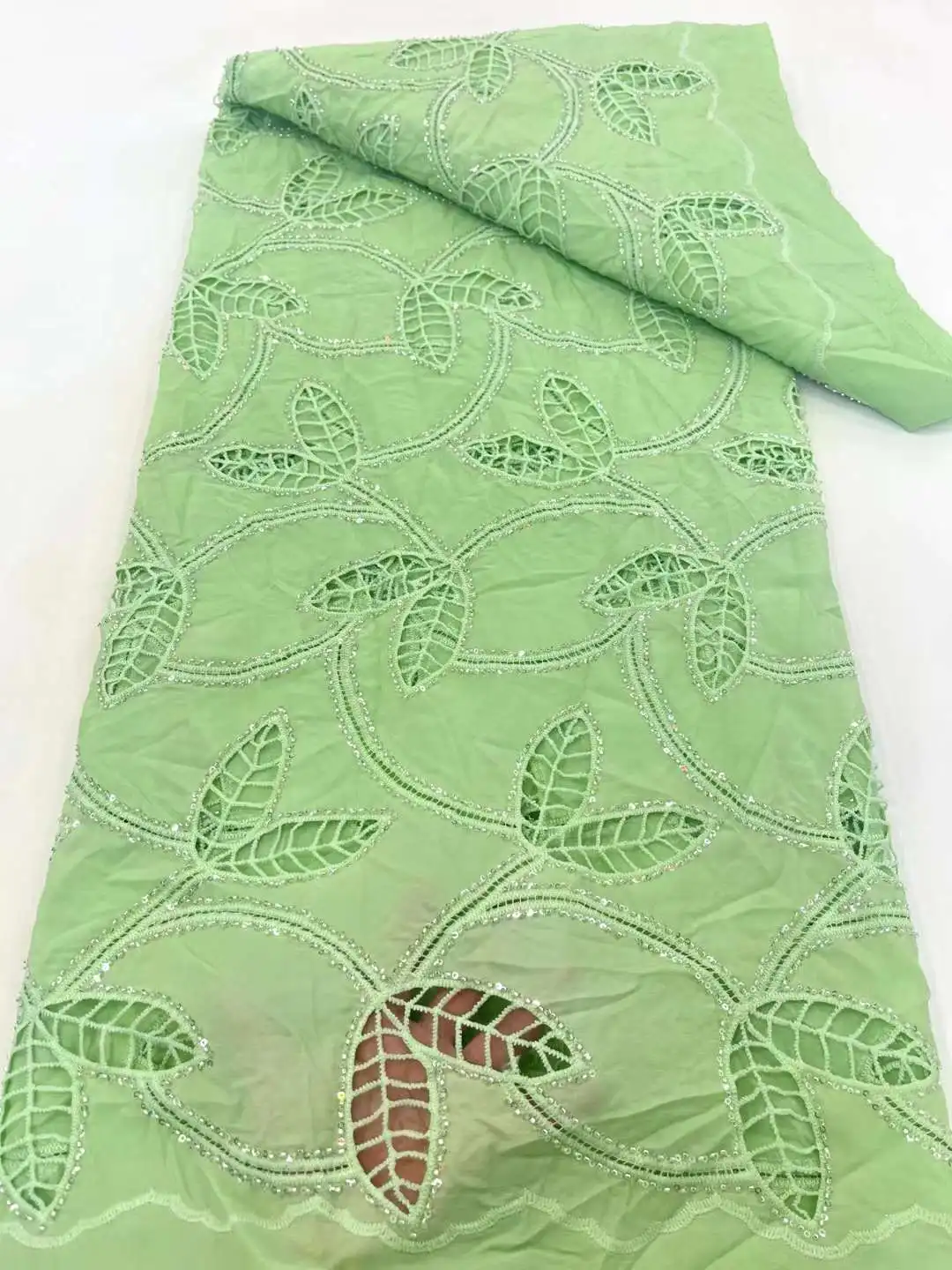

2024 High Quality Green African Nigerian Chiffon Lace Fabric Embroidery French Tulle Fabric With Sequin 5 Yard For Wedding Party
