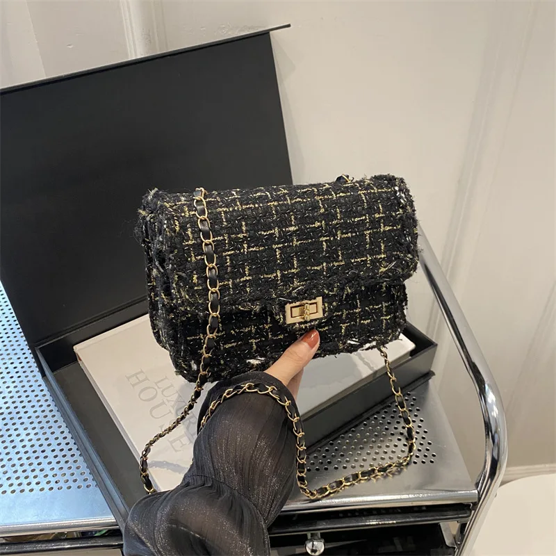 Fashion Shoulder Bag with Gold Chain Strap Fringed Trim Turn Lock Elegant Crossbody Purse for Women Versatile Commuter Bag image 5