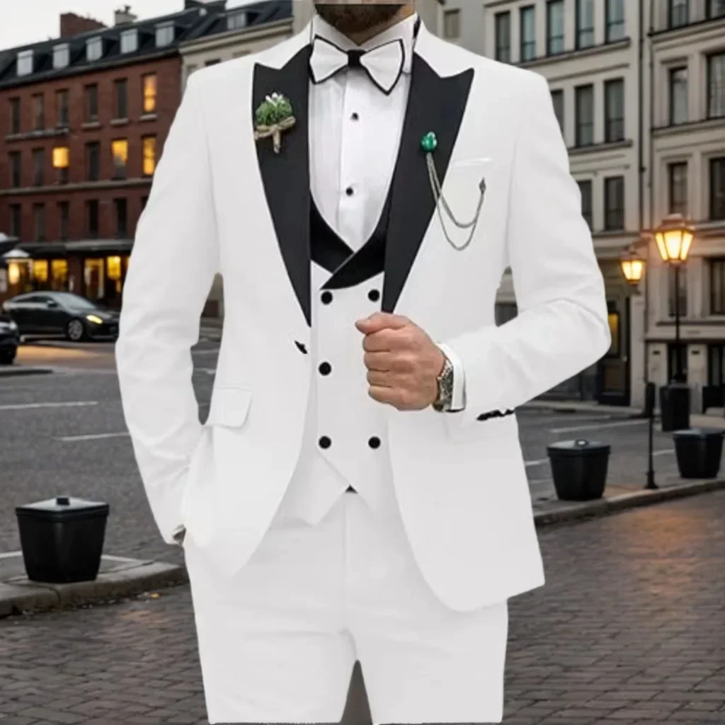 

Luxury 3-Piece Men's Tuxedo Suit Set Elegant Blazer Vest And Pant Combo for Business Prom Birthday And Evening Party