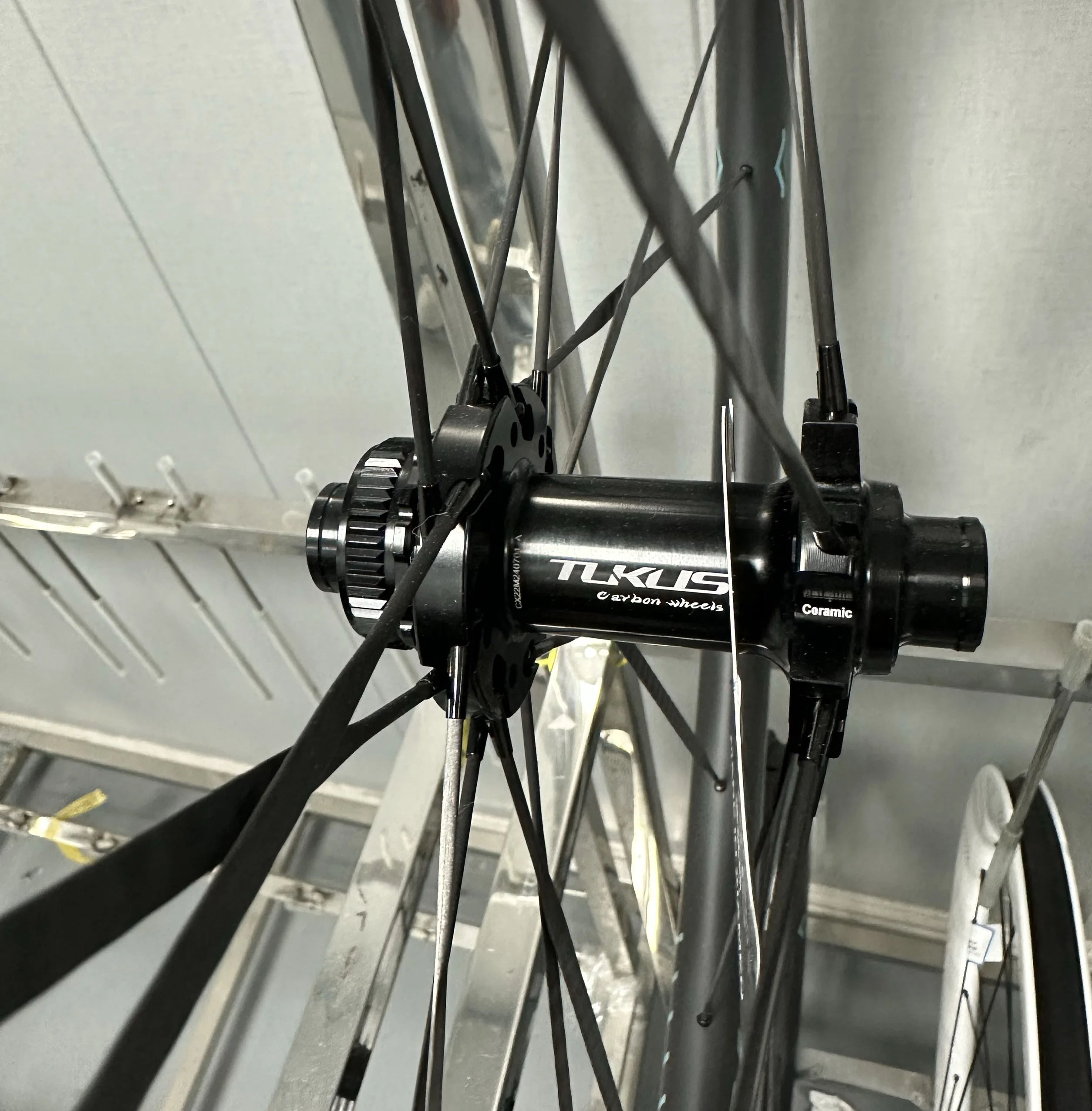 TUKUS Carbon Wheelset Wave Carbon Spokes Rim RATCHET 36T Road Bike Wheelset Disc Brake Road Racing Wheelset Bicycle Wheelsets