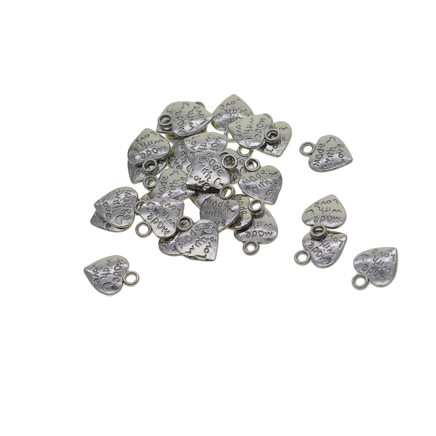 100 قطعة متنوعة الألوان الصغيرة الفضة التبتية خمر البرونزية النحاس الذهب صنع مع الحب القلب تسمية علامة السحر DIY بها بنفسك صنع